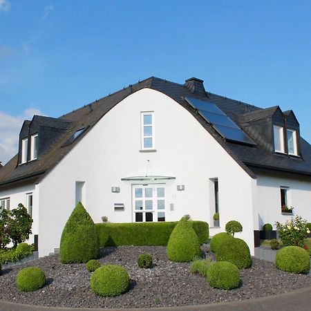 Ferienwohnung Auf Der Moselhoehe - Naehe Koblenz Und Cochem 디에블리흐 외부 사진